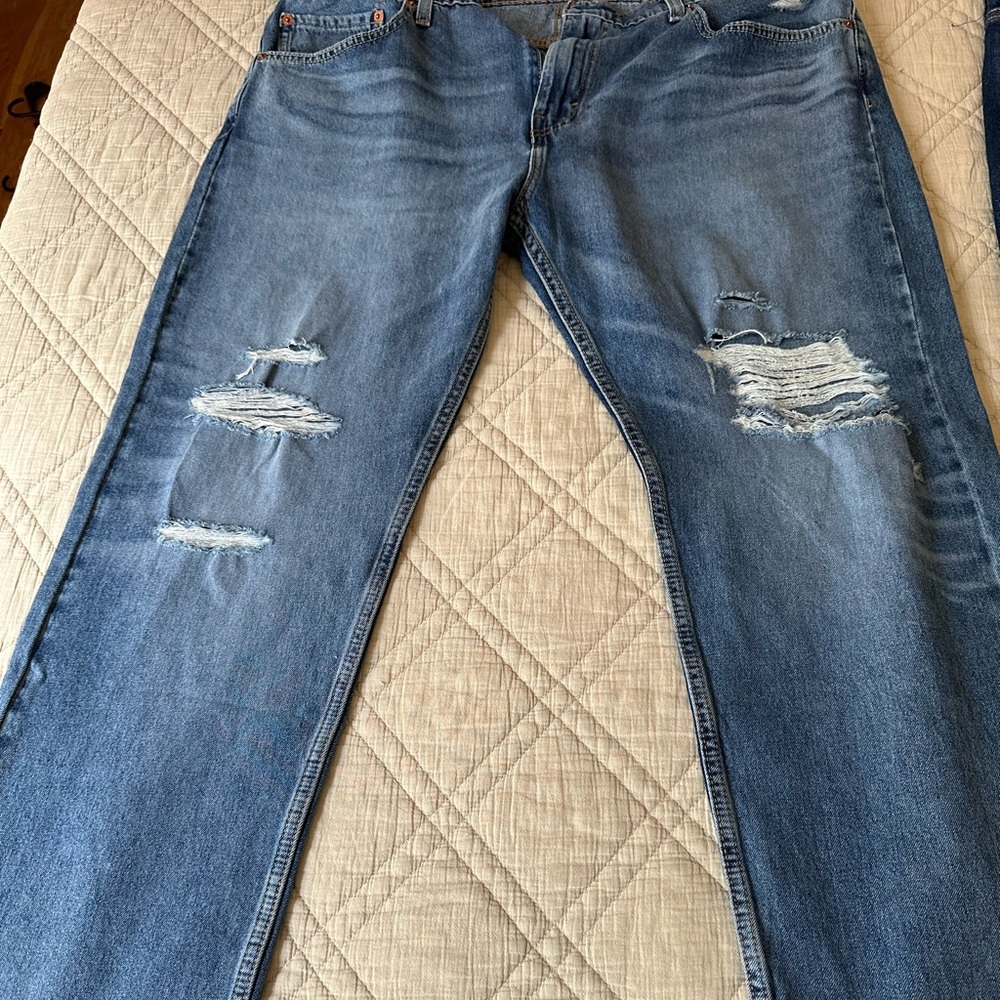 Levi Jean